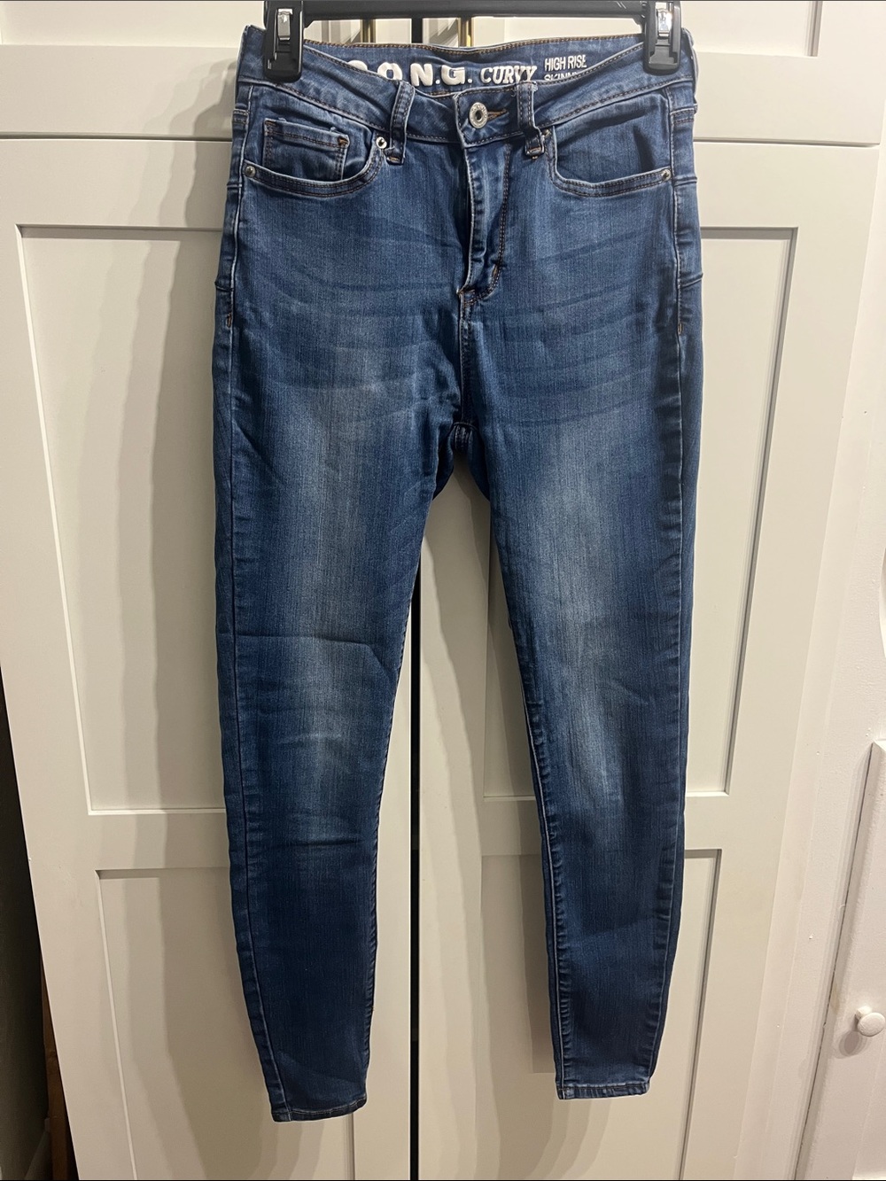 High-Rise Skinny Jeans in Dark Blue Wash